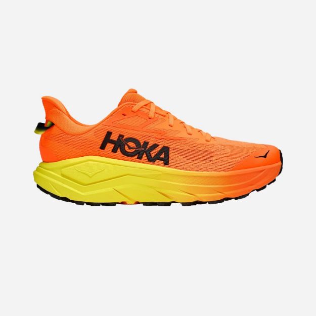 HOKA Challenger 8 